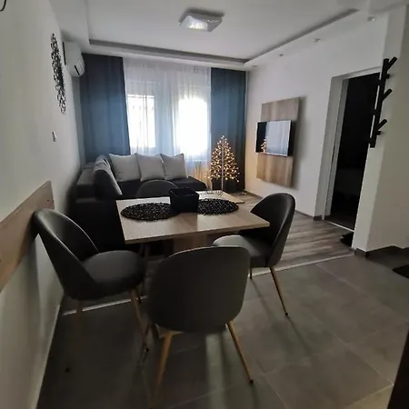 Apartment Isidora *
